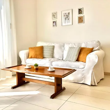 Marco Polo Apartment *