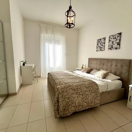 Marco Polo Apartment Milan